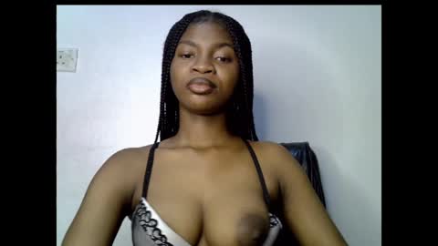 Lily online show from 26, 4, 2026