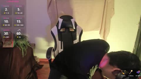 Snapshot of asta_kuro chatting on 14, 12, 2025 Asta Kuno online show from 14, 12, 2025