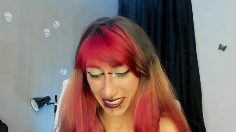 Asterothxznikki online show from 4, 6, 2026
