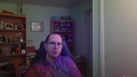 Snapshot of astg94 chatting on 30, 11, 2025 Andrew or Smiley Read the message in bold above the bio design for info on the situation. online show from 30, 11, 2025