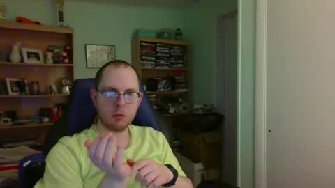 Andrew or Smiley Read the message in bold above the bio design for info on the situation. online show from 26, 6, 2026