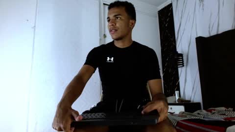 Snapshot of aston_vera chatting on 14, 10, 2025 Aston online show from 14, 10, 2025