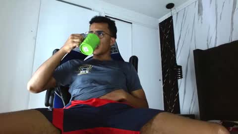 Snapshot of aston_vera chatting on 13, 11, 2025 Aston online show from 13, 11, 2025