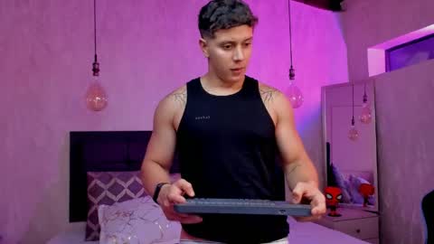 astonhills online show from 10, 4, 2026