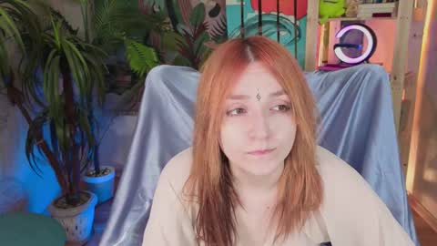 Snapshot of astra_lis chatting on 16, 11, 2025 Astra online show from 16, 11, 2025