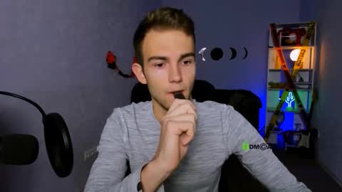 astren online show from 1, 11, 2025