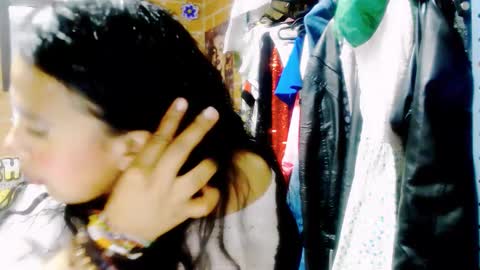 Snapshot of astrid_hauser66 chatting on 27, 10, 2025 astrid_hauser66 online show from 27, 10, 2025