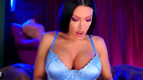 Astrid online show from 23, 2, 2026