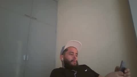 Snapshot of astro_boy_01 chatting on 16, 5, 2026 astro_boy_01 online show from 16, 5, 2026