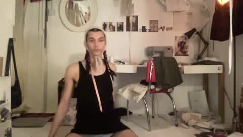 Astro Doll online show from 18, 12, 2024