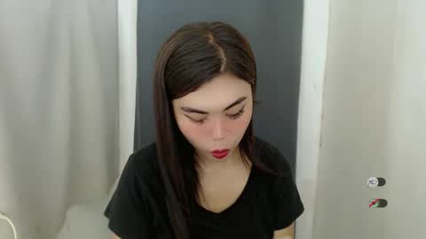 asuna_charming online show from 1, 2, 2025