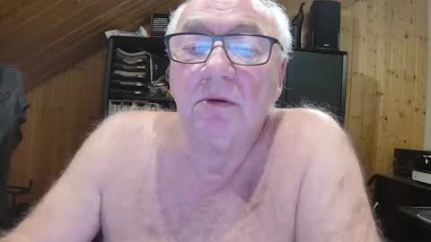 Snapshot of asusandy chatting on 31, 1, 2026 asusandy online show from 31, 1, 2026