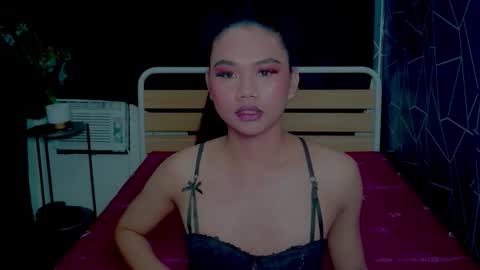 Snapshot of atashakendall chatting on 3, 12, 2025 atashakendall online show from 3, 12, 2025