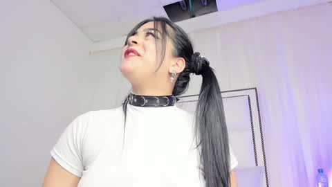 Snapshot of atena_hill chatting on 11, 1, 2025 Athena online show from 11, 1, 2025