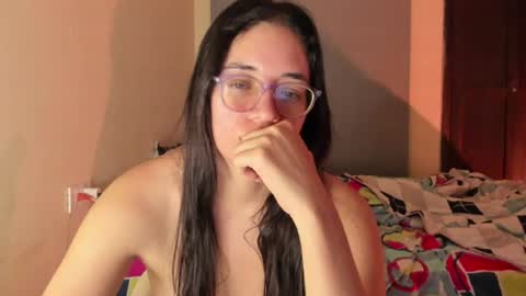 Snapshot of atenas__05 chatting on 10, 6, 2026 atenas online show from 10, 6, 2026