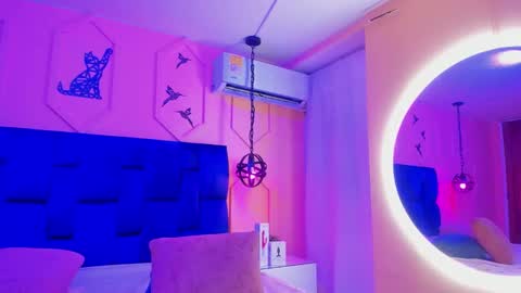 Snapshot of atenea_cute21 chatting on 4, 3, 2025 Athenea online show from 4, 3, 2025