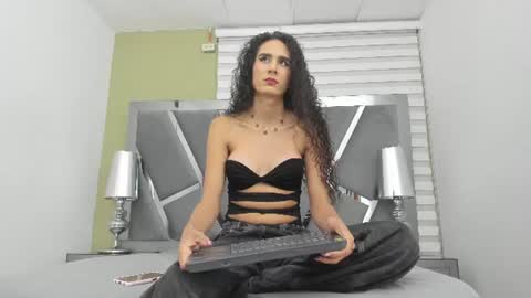Snapshot of atenea_sexxx chatting on 21, 7, 2026 atenea online show from 21, 7, 2026