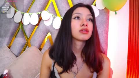 Snapshot of atenea_smith1 chatting on 8, 4, 2026 Athenea online show from 8, 4, 2026