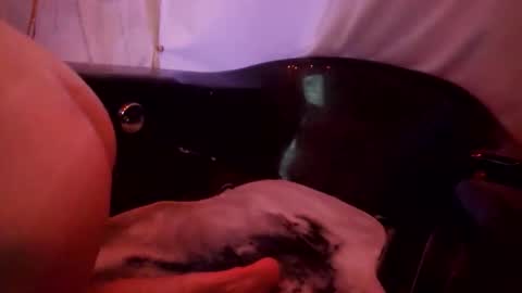 Snapshot of athandrew chatting on 24, 11, 2025 jonnyandrew online show from 24, 11, 2025