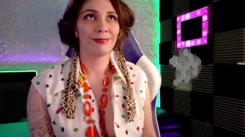 Snapshot of athenaautumn chatting on 6, 11, 2025 Athena Autumn online show from 6, 11, 2025