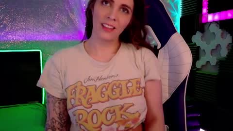 Snapshot of athenaautumn chatting on 29, 11, 2025 Athena Autumn online show from 29, 11, 2025