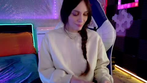 Athena Autumn online show from 7, 4, 2026