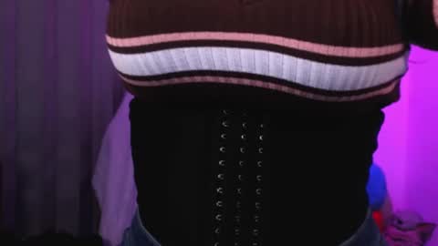 Snapshot of athenamatrix chatting on 28, 10, 2025 Athena formerly loverinsecret online show from 28, 10, 2025