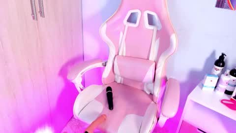 athenea__fox online show from 9, 11, 2025