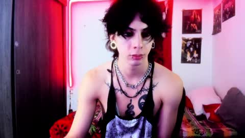 Snapshot of atheneoo_ chatting on 13, 12, 2024 athenauwu online show from 13, 12, 2024