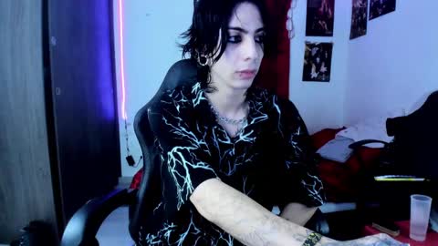 Snapshot of atheneoo_ chatting on 23, 2, 2025 athenauwu online show from 23, 2, 2025