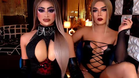 Snapshot of athisamoore chatting on 8, 4, 2026 athisamoore online show from 8, 4, 2026