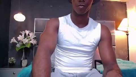 Snapshot of athleticbig_cock chatting on 9, 11, 2025 ATHLETIC COCK online show from 9, 11, 2025