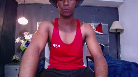 Snapshot of athleticbig_cock chatting on 3, 12, 2025 ATHLETIC COCK online show from 3, 12, 2025