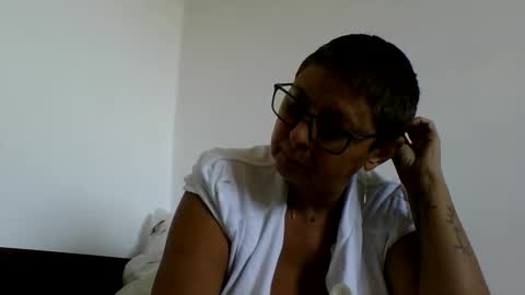 atikaarea online show from 28, 9, 2025