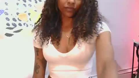 AtirahCali online show from 24, 4, 2026