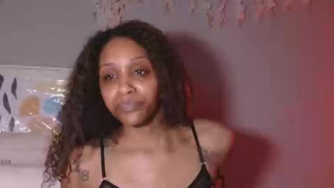 AtirahCali online show from 11, 5, 2026