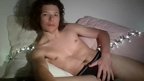 Snapshot of atome_mats chatting on 23, 4, 2026 Atome Mats online show from 23, 4, 2026