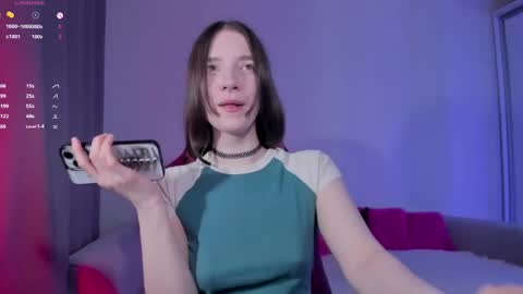 Snapshot of atomsyvuu chatting on 20, 5, 2026 Tilda or Tilly online show from 20, 5, 2026