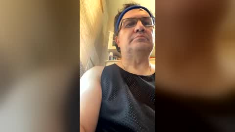 Snapshot of atozzzz chatting on 5, 7, 2026 atozzzz online show from 5, 7, 2026