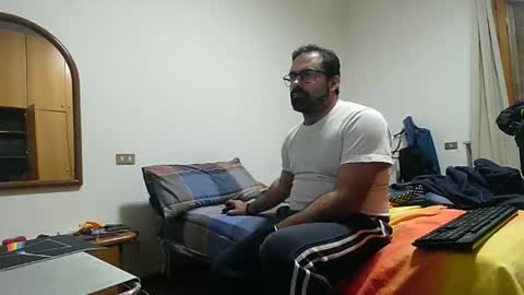 Bleakw85 online show from 21, 11, 2025