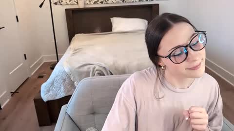 Snapshot of audreyjones03 chatting on 26, 1, 2025 Miss Audrey online show from 26, 1, 2025