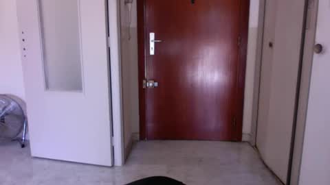 auguste688483 online show from 20, 3, 2026