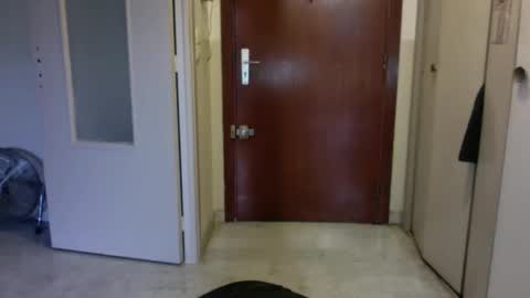 auguste688483 online show from 22, 3, 2026