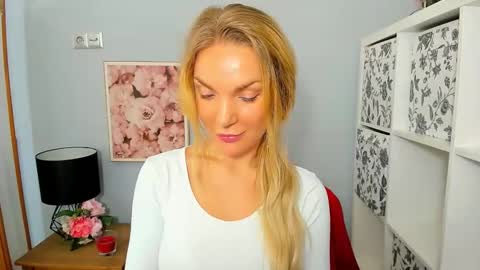 AulloraSensual online show from 3, 12, 2024