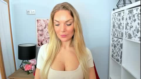 AulloraSensual online show from 24, 2, 2025