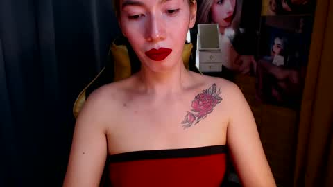 Miss awra online show from 11, 3, 2025