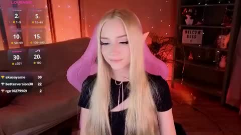 Snapshot of aurasanrise chatting on 10, 6, 2026 Aura online show from 10, 6, 2026