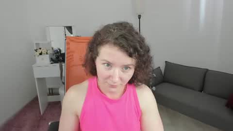 Snapshot of aureliagleam chatting on 6, 7, 2026 Aurelia online show from 6, 7, 2026