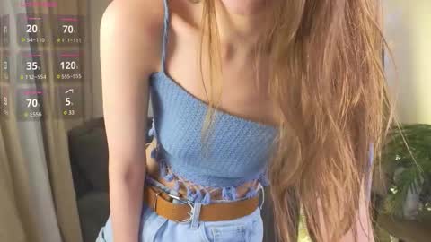 Snapshot of auriboss chatting on 3, 12, 2025 Alice online show from 3, 12, 2025