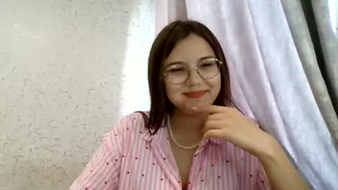 Kiara Xanthe online show from 3, 8, 2026